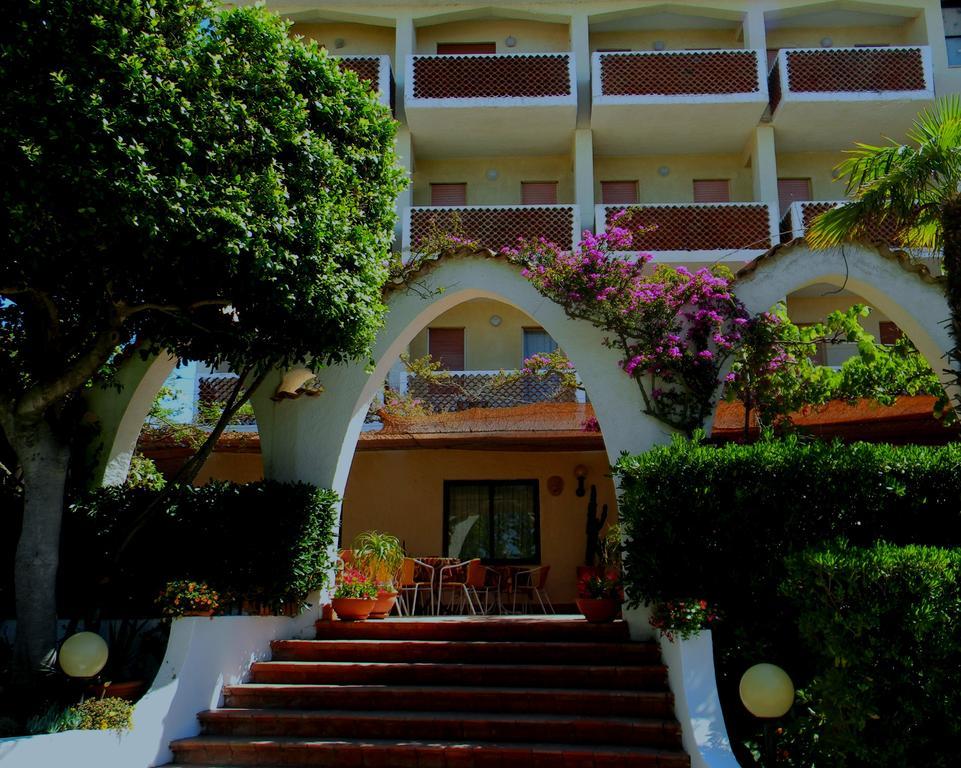 Hotel Punta Faro Capo Vaticano Eksteriør billede